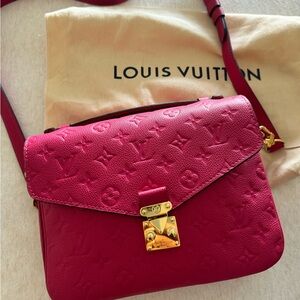 Louis Vuitton LV monogram Pochette Métis Magenta color